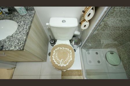 Apartamento à venda com 60m², 3 quartos e 1 vaga Apartamento à venda com 60m², 3 quartos e 1 vagaBanheiro