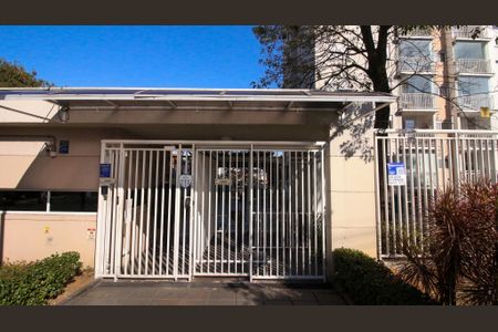 Apartamento à venda com 60m², 3 quartos e 1 vaga Apartamento à venda com 60m², 3 quartos e 1 vagaFachada