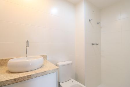 Apartamento à venda com 62m², 2 quartos e 1 vagaBanheiro Social