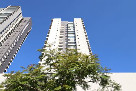 Apartamento à venda com 62m², 2 quartos e 1 vagaFachada