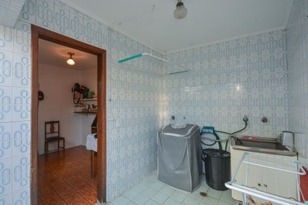 Casa à venda com 310m², 3 quartos e 2 vagasÁrea de Serviço