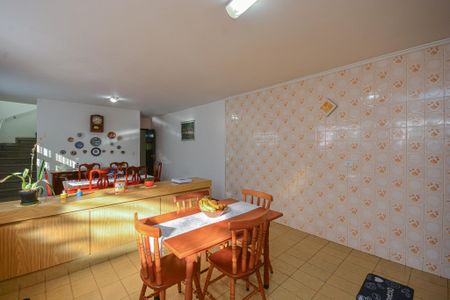 Casa à venda com 310m², 3 quartos e 2 vagasCozinha