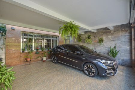 Casa à venda com 310m², 3 quartos e 2 vagasGaragem