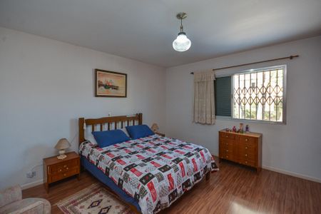 Casa à venda com 310m², 3 quartos e 2 vagasSuite 