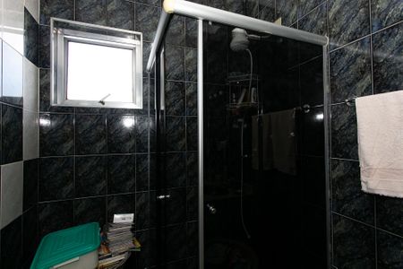 Casa à venda com 156m², 3 quartos e 3 vagas Casa à venda com 156m², 3 quartos e 3 vagasBanheiro Social