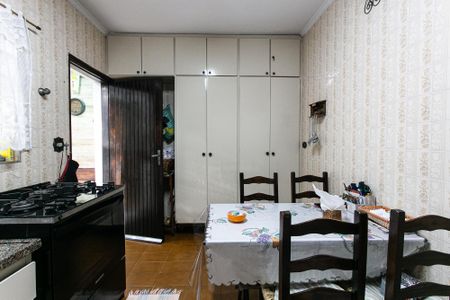 Casa à venda com 156m², 3 quartos e 3 vagas Casa à venda com 156m², 3 quartos e 3 vagasCozinha