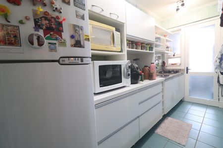 Apartamento à venda com 77m², 2 quartos e 1 vagaCozinha