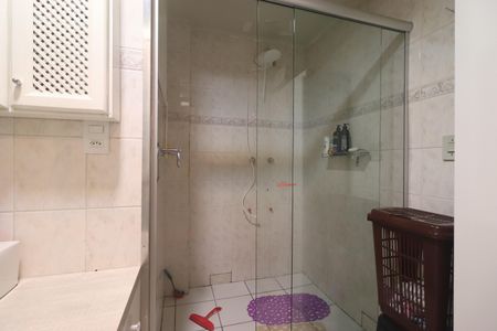 Apartamento à venda com 77m², 2 quartos e 1 vagaBanheiro Social