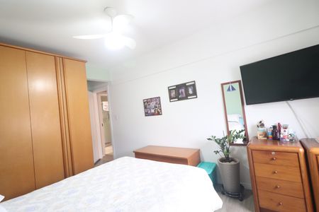 Apartamento à venda com 77m², 2 quartos e 1 vagaQuarto 2