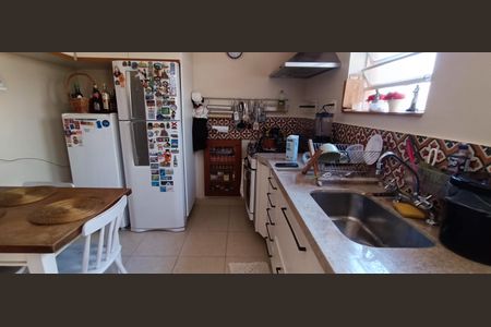 Casa à venda com 300m², 3 quartos e 3 vagasCozinha