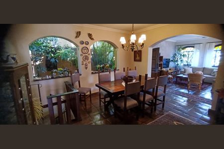 Sala de Jantar de casa à venda com 3 quartos, 300m² em Jardim Leonor, São Paulo
