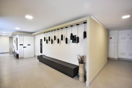 Apartamento à venda com 69m², 2 quartos e 1 vagaHall Social