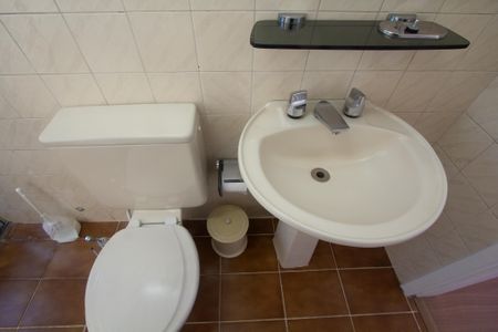 Apartamento à venda com 65m², 2 quartos e 1 vaga Apartamento à venda com 65m², 2 quartos e 1 vagaBanheiro