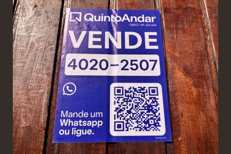 Casa à venda com 243m², 3 quartos e 8 vagasPlaca instalada