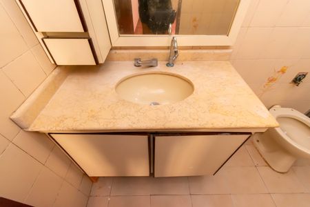 Casa à venda com 243m², 3 quartos e 8 vagasBanheiro da Suíte