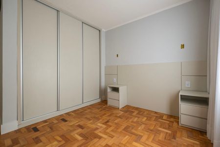Apartamento à venda com 105m², 2 quartos e 1 vagaSuíte