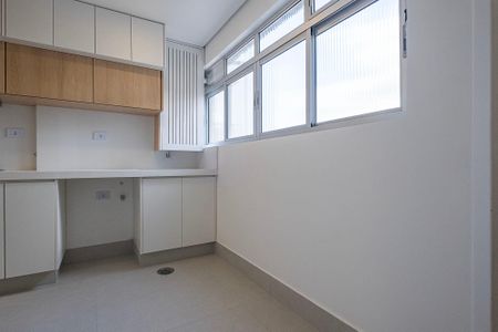 Apartamento à venda com 105m², 2 quartos e 1 vagaÁrea de Serviço