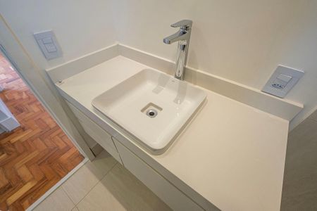 Apartamento à venda com 105m², 2 quartos e 1 vagaBanheiro