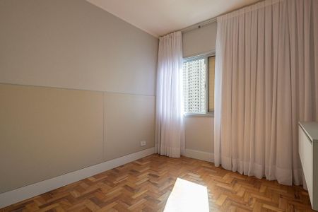 Apartamento à venda com 105m², 2 quartos e 1 vagaQuarto 2