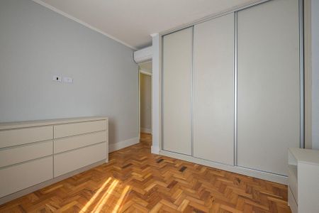 Apartamento à venda com 105m², 2 quartos e 1 vagaSuíte