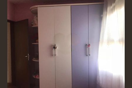 Casa à venda com 330m², 3 quartos e 3 vagas