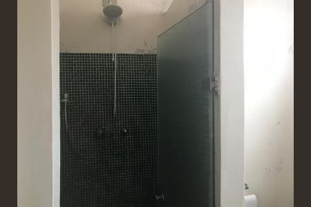 Casa à venda com 330m², 3 quartos e 3 vagas