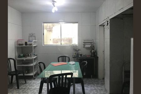 Casa à venda com 330m², 3 quartos e 3 vagas