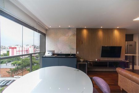 Apartamento à venda com 69m², 2 quartos e 1 vaga