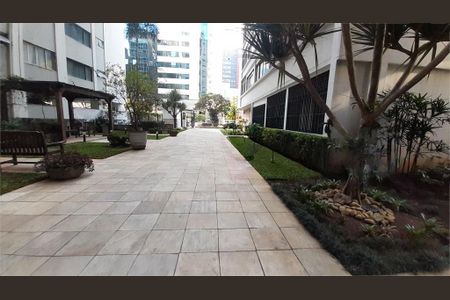 Apartamento à venda com 117m², 3 quartos e 1 vaga