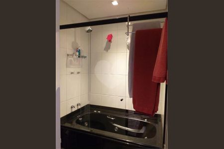 Apartamento à venda com 140m², 4 quartos e 3 vagas