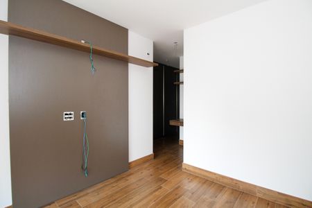 Apartamento à venda com 122m², 3 quartos e 2 vagas Apartamento à venda com 122m², 3 quartos e 2 vagasSuíte 1