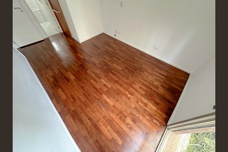 Apartamento à venda com 132m², 3 quartos e 3 vagas Apartamento à venda com 132m², 3 quartos e 3 vagasSuíte