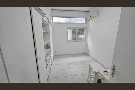 Apartamento à venda com 68m², 2 quartos e 1 vaga