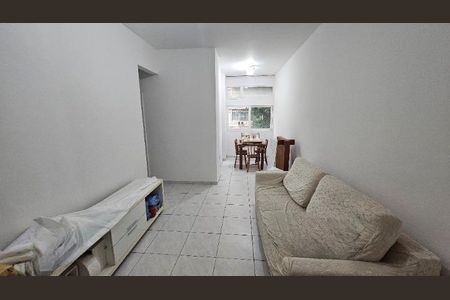 Apartamento à venda com 68m², 2 quartos e 1 vaga