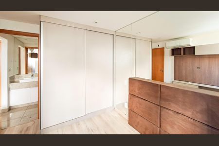 Apartamento para alugar com 38m², 1 quarto e 1 vaga Apartamento para alugar com 38m², 1 quarto e 1 vagaStudio