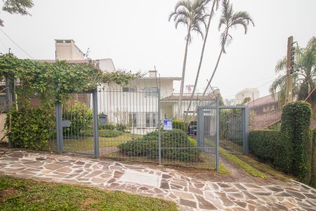 Casa à venda com 400m², 3 quartos e 3 vagasFachada