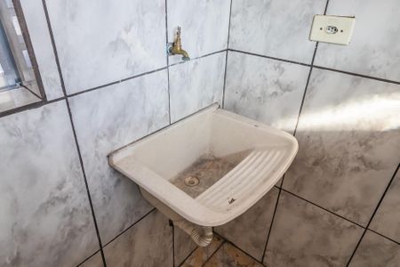 Casa para alugar com 85m², 2 quartos e 2 vagasÁrea de Serviço
