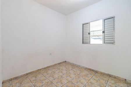 Casa para alugar com 85m², 2 quartos e 2 vagasQuarto 1
