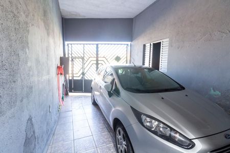 Casa à venda com 200m², 3 quartos e 2 vagas Casa à venda com 200m², 3 quartos e 2 vagasGaragem