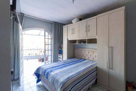 Casa à venda com 200m², 3 quartos e 2 vagas Casa à venda com 200m², 3 quartos e 2 vagasSuíte casa 2