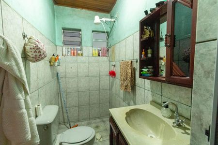 Casa à venda com 200m², 3 quartos e 2 vagas Casa à venda com 200m², 3 quartos e 2 vagasBanheiro casa 1