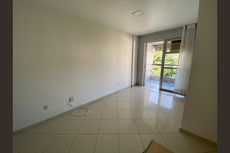 Apartamento à venda com 154m², 3 quartos e 2 vagas Apartamento à venda com 154m², 3 quartos e 2 vagasSala