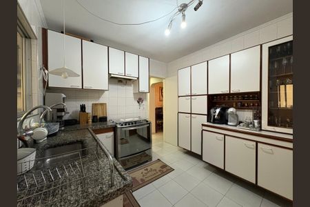 Apartamento à venda com 82m², 3 quartos e 1 vagaCozinha