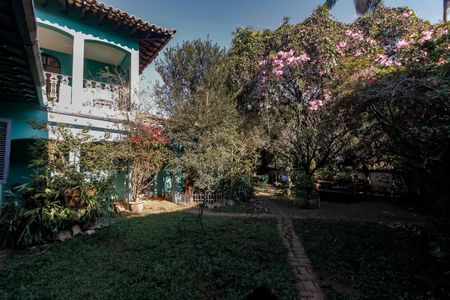 Casa para alugar com 380m², 6 quartos e 6 vagas Casa para alugar com 380m², 6 quartos e 6 vagasJardim