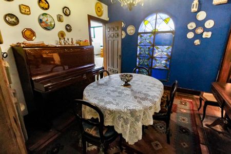 Casa para alugar com 380m², 6 quartos e 6 vagas Casa para alugar com 380m², 6 quartos e 6 vagasSala de Almoço