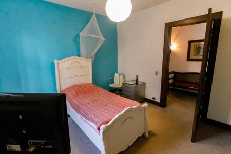 Casa para alugar com 380m², 6 quartos e 6 vagas Casa para alugar com 380m², 6 quartos e 6 vagasQuarto 2