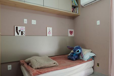 Casa de condomínio à venda com 215m², 3 quartos e 2 vagasQuarto 3