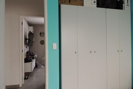 Casa de condomínio à venda com 215m², 3 quartos e 2 vagasQuarto 2