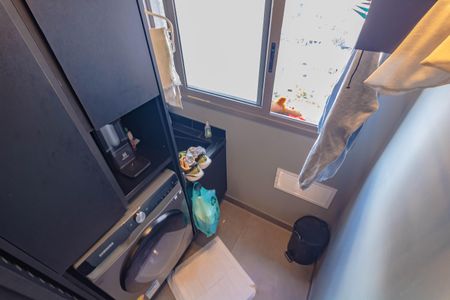 Apartamento à venda com 81m², 2 quartos e 1 vagaÁrea de Serviço