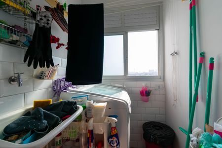 Apartamento à venda com 64m², 3 quartos e 1 vaga Apartamento à venda com 64m², 3 quartos e 1 vagaÁrea de Serviço